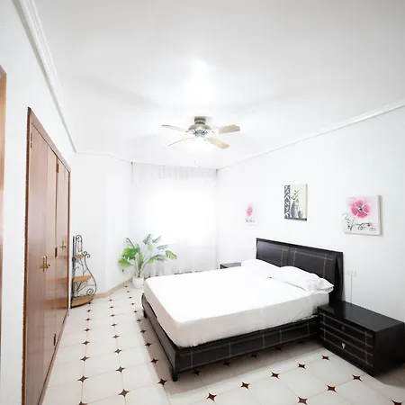 Apartalux Aqua Sol Apartment